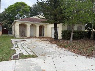75 NW 3rd St