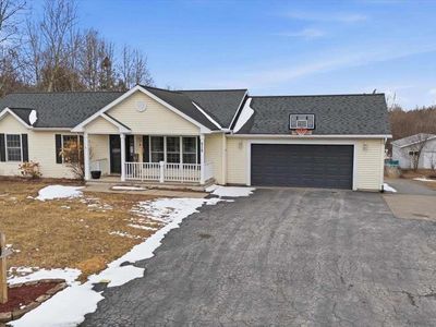 515 15th Ave W