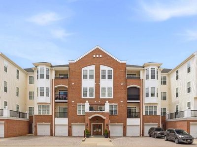 6150 Shadywood Rd Unit 301