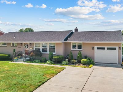 Property at 2710 Hamilton Dr, Endwell, NY