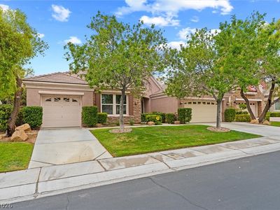 9429 Queen Charlotte Dr