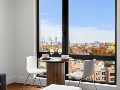 1515 Commonwealth Ave #608