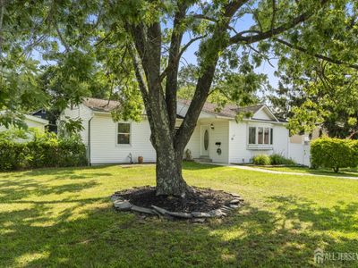 13 Chestnut St