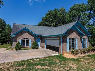 749 Shelby Forest Trl