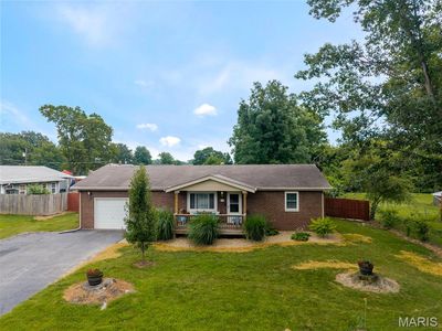 614 S Neunaber Dr