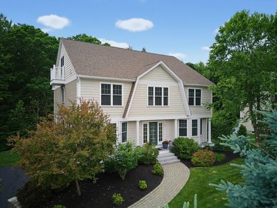 33 Chisholm Farm Drive