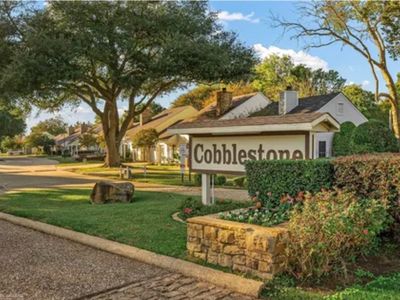 267 Settlers Park Dr
