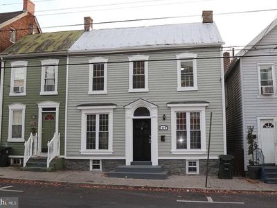 127 E Antietam St