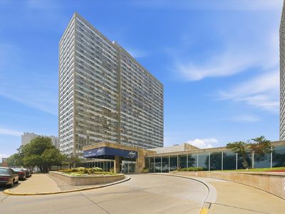 4800 S Chicago Beach Dr APT 1503S