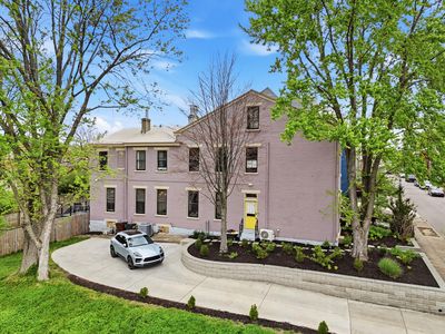 1125 Banklick St