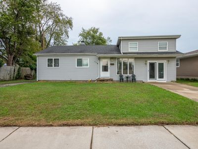 114 E Manor Dr