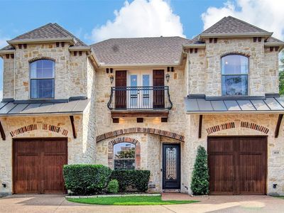4828 Pyramid Dr