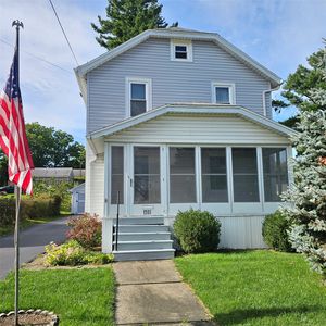 408 Riverside Dr