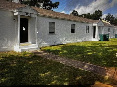 Property at 303 W Dewey Ave, Orange, TX