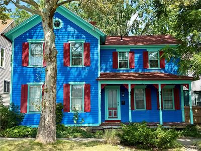 304 Howard St