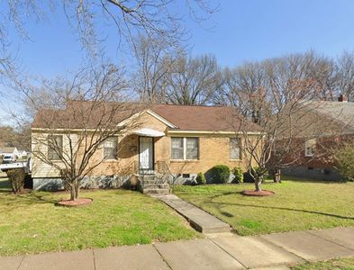 3812 Vernon Ave
