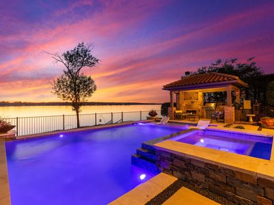 10047 Lakeside Dr