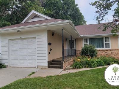 312 W 7th St