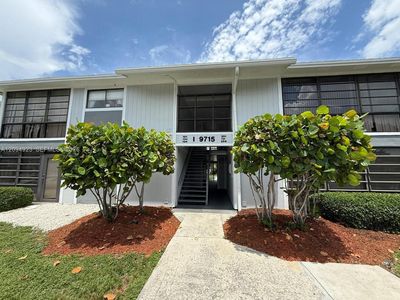 9715 Hammocks Blvd APT 102