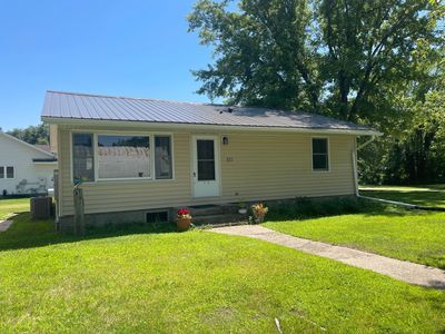 321 W Michigan St