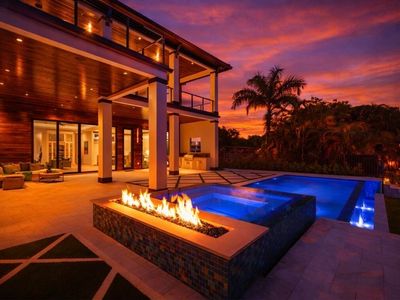 736 Lagoon Drive