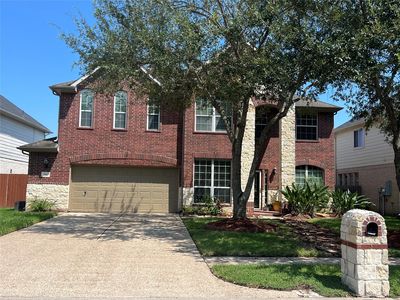 411 White Oak Pointe