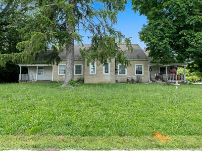 11108-11110 E Washington St