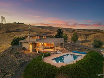 23748 Big Sky Ln