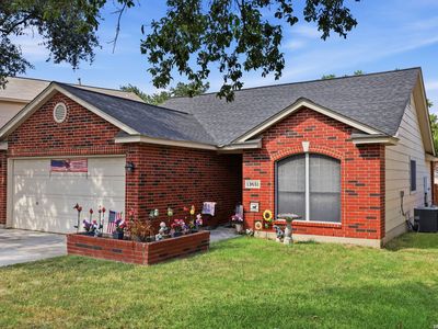 13651 Bridgeview