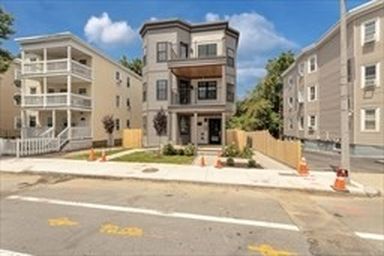 3915 Washington St #2