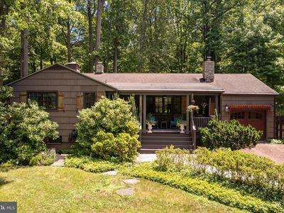 221 Pleasant Valley Rd