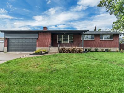 1617 E Meadowmoor Rd