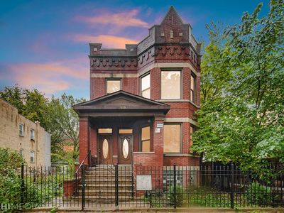 711 N Christiana Ave