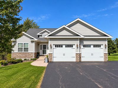4-249 Grandview Dr