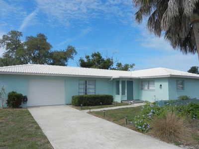 216 Chardin Dr