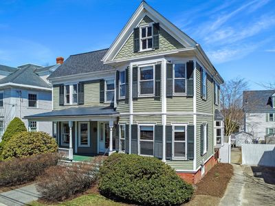 18 Salem St