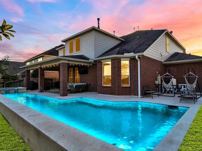 17226 Elverson Oaks Dr