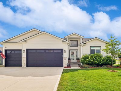 3030 Serenity Dr