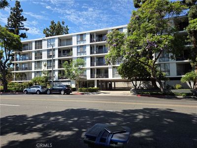 601 E Del Mar Blvd