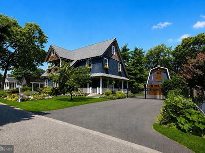446 Cape Breton Ct