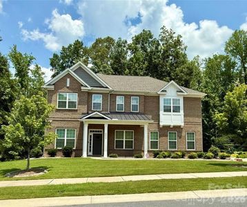 2044 Sweet William Dr