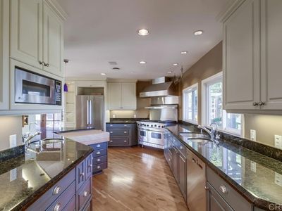 1050 Vista Sierra Dr #1052