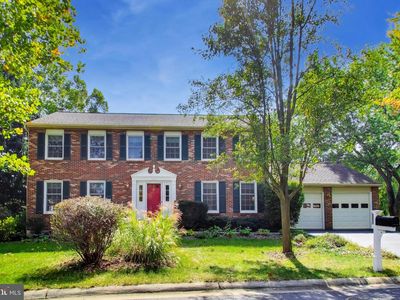14645 Rolling Green Way