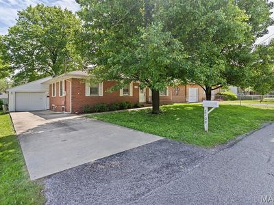 2709 Greenwood Ln