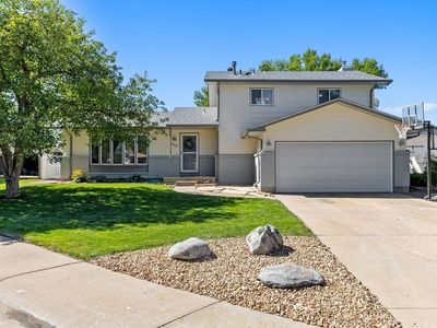 Property at 619 Blue Mountain Ct, Windsor, CO