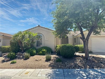 4373 Carta Luna St