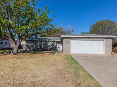 3306 Teckla Blvd