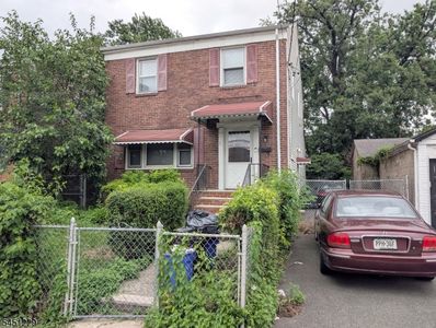 334 Schley St