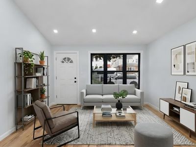 1537 E 54th Street