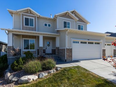 1683 W Packsaddle Cir